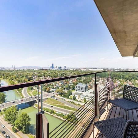 Design Apartment With Amazing View Over เวียนนา ภายนอก รูปภาพ